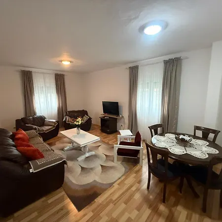 Apartman Na Rijeci Cijevni Podgorica
