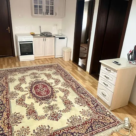 Na Rijeci Cijevni ポドゴリツァ